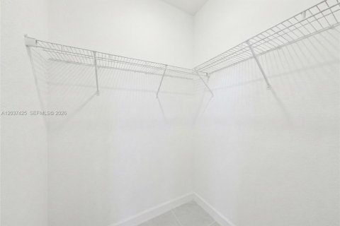 Купить виллу или дом в Майами, Флорида 4 спальни, 224.08м2, № 2154222 - фото 20