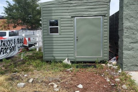 Propiedad comercial en venta en Tampa, Florida, 137.5 m2 № 2303338 - foto 6