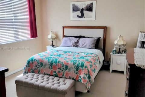 Copropriété à vendre à Fort Lauderdale, Floride: 2 chambres, 116.59 m2 № 1961874 - photo 11