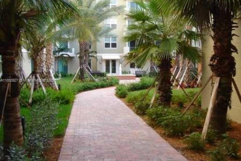 Copropriété à vendre à Fort Lauderdale, Floride: 2 chambres, 116.59 m2 № 1961874 - photo 8