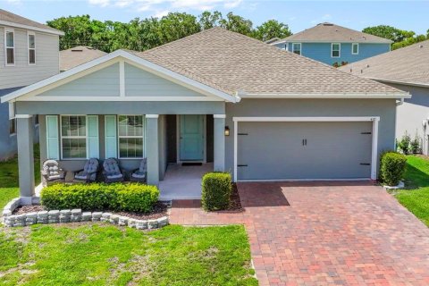 Casa en venta en Mount Dora, Florida, 4 dormitorios, 187.76 m2 № 1802266 - foto 2