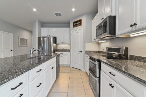 Casa en venta en Mount Dora, Florida, 4 dormitorios, 187.76 m2 № 1802266 - foto 21
