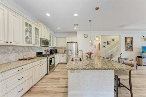 House in Bradenton, Florida 5 bedrooms, 288 sq.m. № 1894030 - photo 15