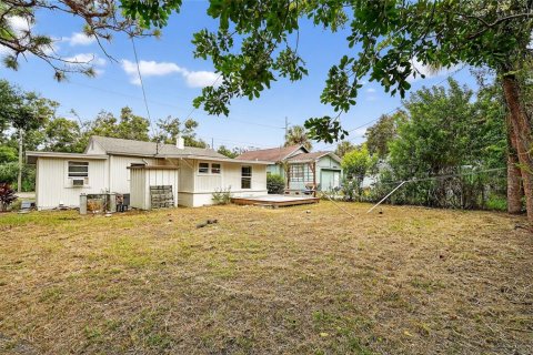 House in Saint Petersburg, Florida 3 bedrooms, 94.2 sq.m. № 1902695 - photo 19