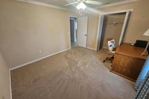 Villa ou maison à vendre à Port St. Lucie, Floride: 3 chambres, 171.87 m2 № 2363696 - photo 13