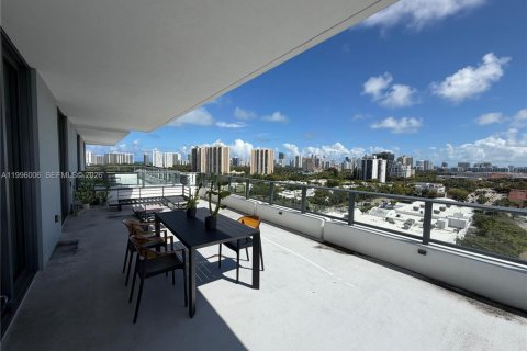 Copropriété à louer à Aventura, Floride: 2 chambres, 124.86 m2 № 2060518 - photo 2