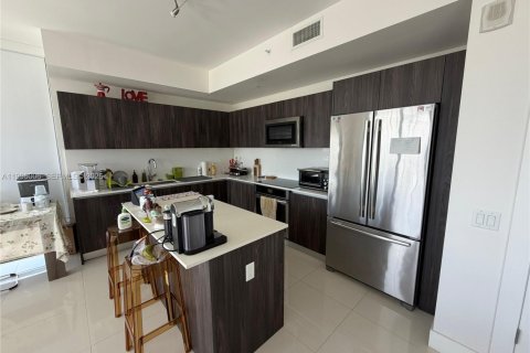 Copropriété à louer à Aventura, Floride: 2 chambres, 124.86 m2 № 2060518 - photo 11