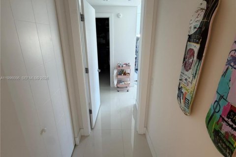 Copropriété à louer à Aventura, Floride: 2 chambres, 124.86 m2 № 2060518 - photo 25