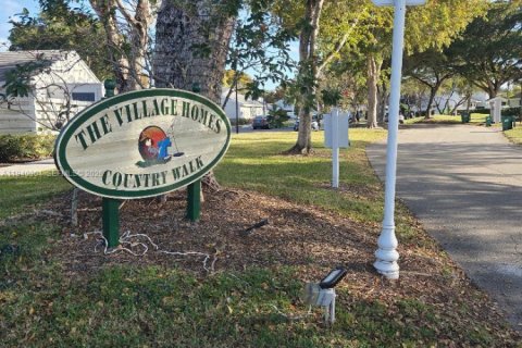 Купить кондоминиум в Майами, Флорида 2 спальни, 68.56м2, № 1998365 - фото 15