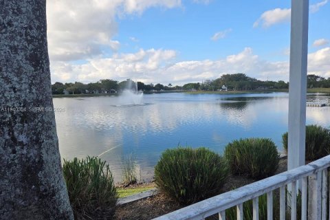 Купить кондоминиум в Майами, Флорида 2 спальни, 68.56м2, № 1998365 - фото 8