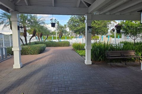 Купить кондоминиум в Майами, Флорида 2 спальни, 68.56м2, № 1998365 - фото 22