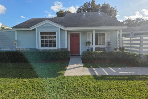 Condo in Miami, Florida, 2 bedrooms  № 1998365