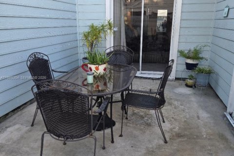 Купить кондоминиум в Майами, Флорида 2 спальни, 68.56м2, № 1998365 - фото 17