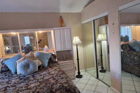 Купить кондоминиум в Майами, Флорида 2 спальни, 68.56м2, № 1998365 - фото 3