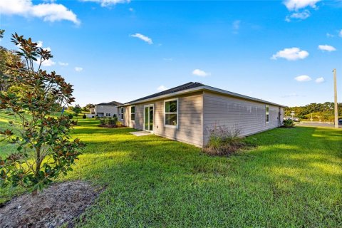 House in Ocala, Florida 3 bedrooms, 188.87 sq.m. № 2208148 - photo 4