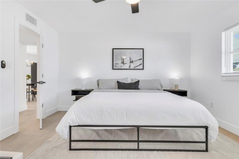Купить виллу или дом в Сарасота, Флорида 6 комнат, 140.93м2, № 1839032 - фото 15