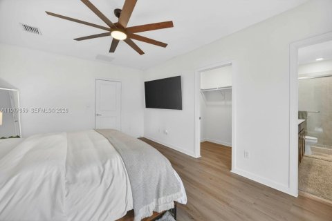 Townhouse in Homestead, Florida 4 bedrooms, 163.23 sq.m. № 2044524 - photo 28