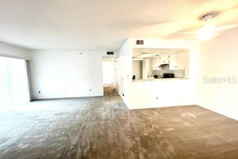 Condo in Orlando, Florida, 2 bedrooms  № 1589820 - photo 9