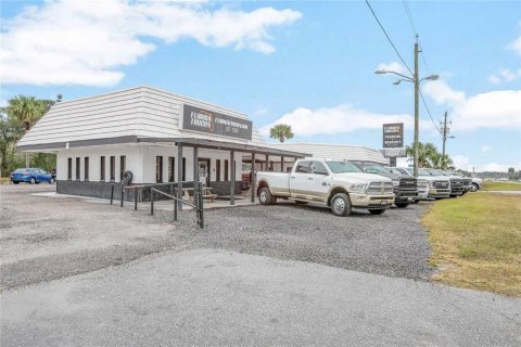 Commercial property in DeLand, Florida 60.2 sq.m. № 1609717 - photo 2