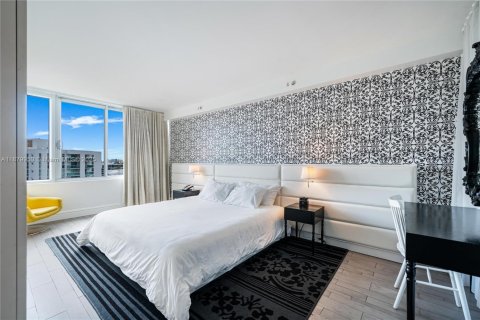 Condominio en venta en Miami Beach, Florida, 1 dormitorio № 1977542 - foto 9