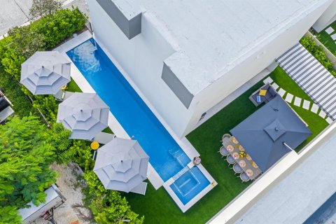 Casa en venta en Delray Beach, Florida, 4 dormitorios, 325.16 m2 № 2158528 - foto 2