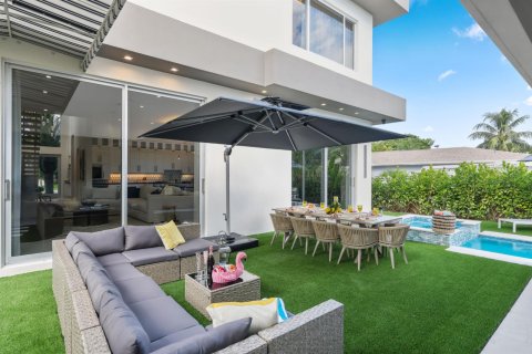 Casa en venta en Delray Beach, Florida, 4 dormitorios, 325.16 m2 № 2158528 - foto 3