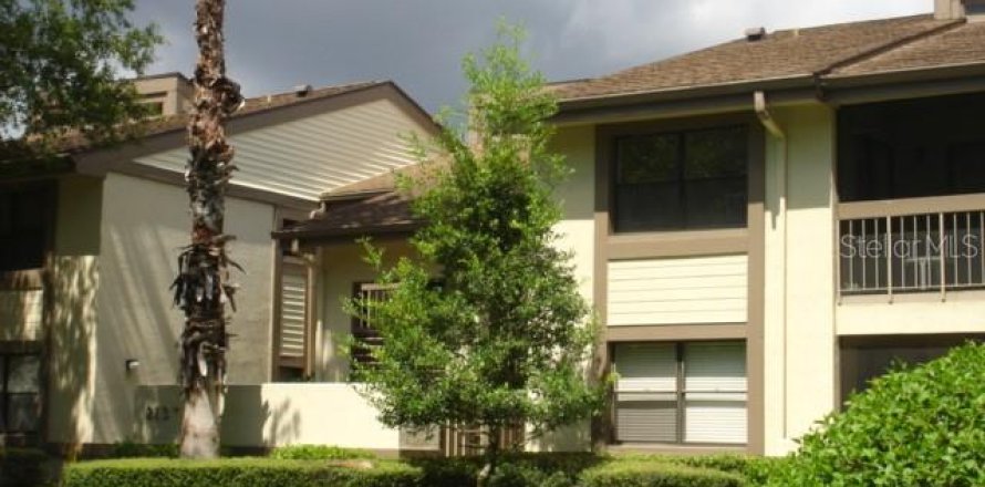 Condo in Oldsmar, Florida, 2 bedrooms  № 2283638