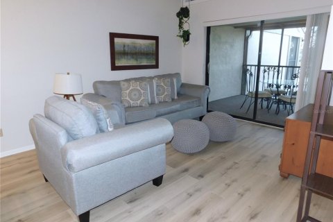 Condo in Oldsmar, Florida, 2 bedrooms  № 2283638 - photo 17
