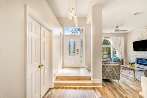House in Orlando, Florida 4 bedrooms, 181.9 sq.m. № 1742625 - photo 6