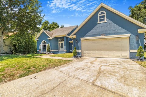 House in Orlando, Florida 4 bedrooms, 181.9 sq.m. № 1742625 - photo 3