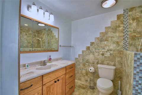 Casa en venta en Winter Haven, Florida, 3 dormitorios, 164.07 m2 № 1909947 - foto 26