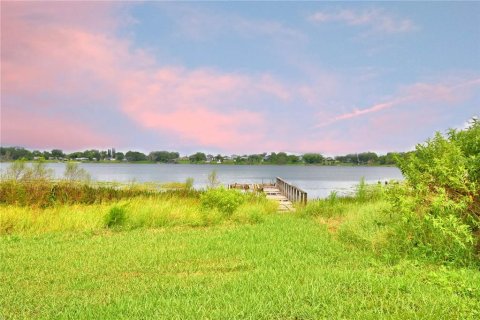 Casa en venta en Winter Haven, Florida, 3 dormitorios, 164.07 m2 № 1909947 - foto 3