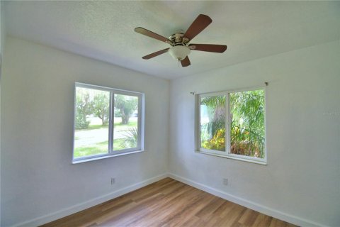 Casa en venta en Winter Haven, Florida, 3 dormitorios, 164.07 m2 № 1909947 - foto 22