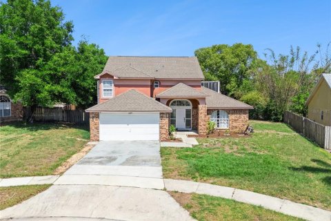 House in Orlando, Florida 3 bedrooms, 194.26 sq.m. № 2095788