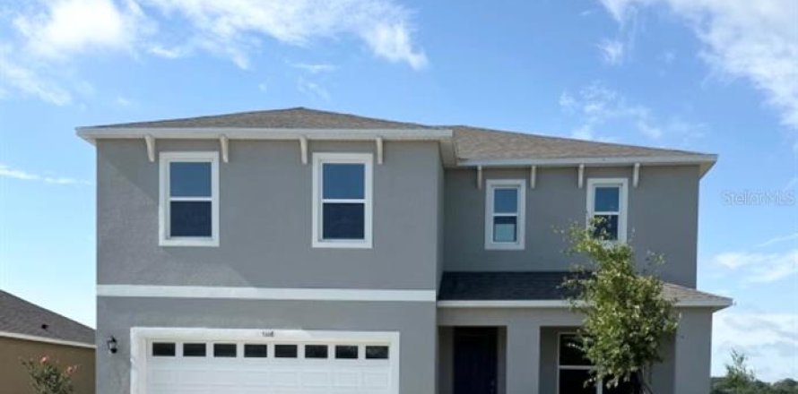 House in Mount Dora, Florida 4 bedrooms, 225.94 sq.m. № 1673259