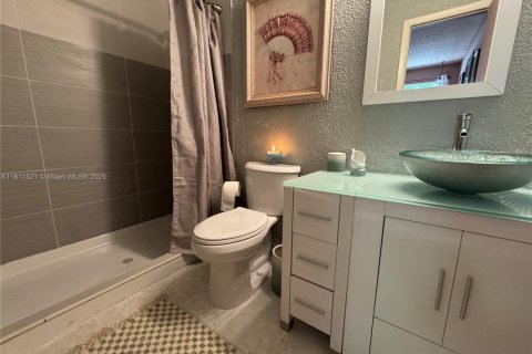 Townhouse in Pembroke Pines, Florida 2 bedrooms, 117.06 sq.m. № 1758809 - photo 26