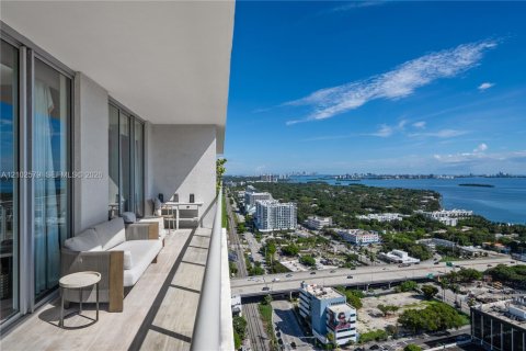 Copropriété à vendre à Miami, Floride: 3 chambres, 272.02 m2 № 2411218 - photo 29