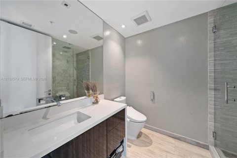 Copropriété à vendre à Miami, Floride: 3 chambres, 272.02 m2 № 2411218 - photo 18
