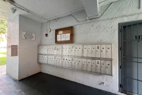 Copropriété à louer à Miami, Floride: 2 chambres, 78.04 m2 № 2006118 - photo 29