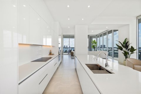 Condominio en venta en West Palm Beach, Florida, 3 dormitorios, 292.55 m2 № 2397831 - foto 10