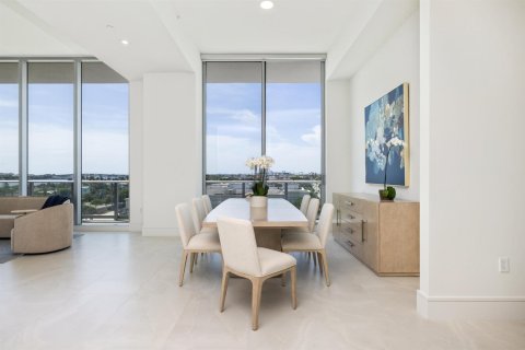 Condominio en venta en West Palm Beach, Florida, 3 dormitorios, 292.55 m2 № 2397831 - foto 15