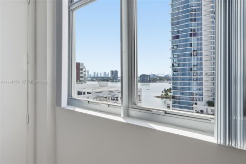 Copropriété à vendre à Miami, Floride: 2 chambres, 88.26 m2 № 2052673 - photo 23