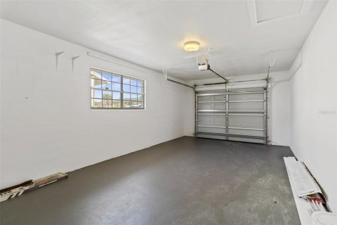 Villa ou maison à vendre à Spring Hill, Floride: 2 chambres, 119.75 m2 № 2277019 - photo 28