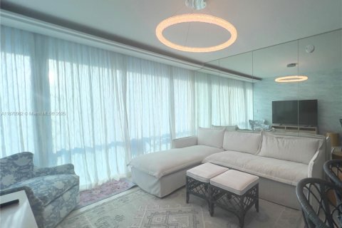 Copropriété à louer à Miami Beach, Floride: 1 chambre, 70.33 m2 № 1983378 - photo 1