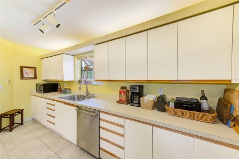 Купить таунхаус в Сент-Питерсберг, Флорида 5 комнат, 143.07м2, № 1613360 - фото 12