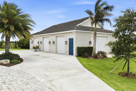 Villa ou maison à vendre à Sarasota, Floride: 3 chambres, 321.35 m2 № 2131494 - photo 5