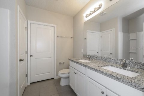 House in Kissimmee, Florida 4 bedrooms, 158.58 sq.m. № 1870900 - photo 11