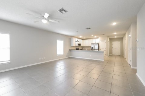 House in Kissimmee, Florida 4 bedrooms, 158.58 sq.m. № 1870900 - photo 3