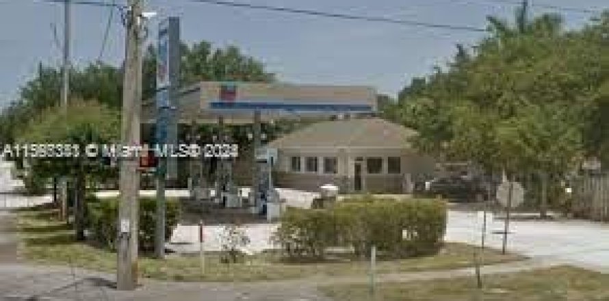 Immobilier commercial à Vero Beach, Floride № 1102131