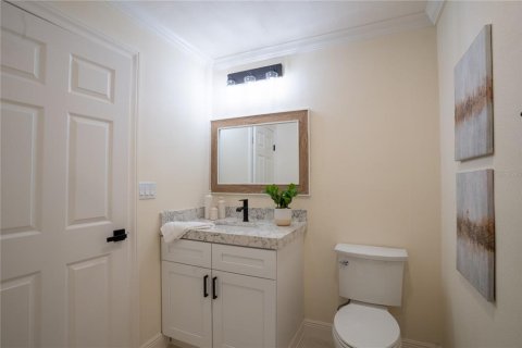House in Saint Petersburg, Florida 3 bedrooms, 159.05 sq.m. № 2236893 - photo 26